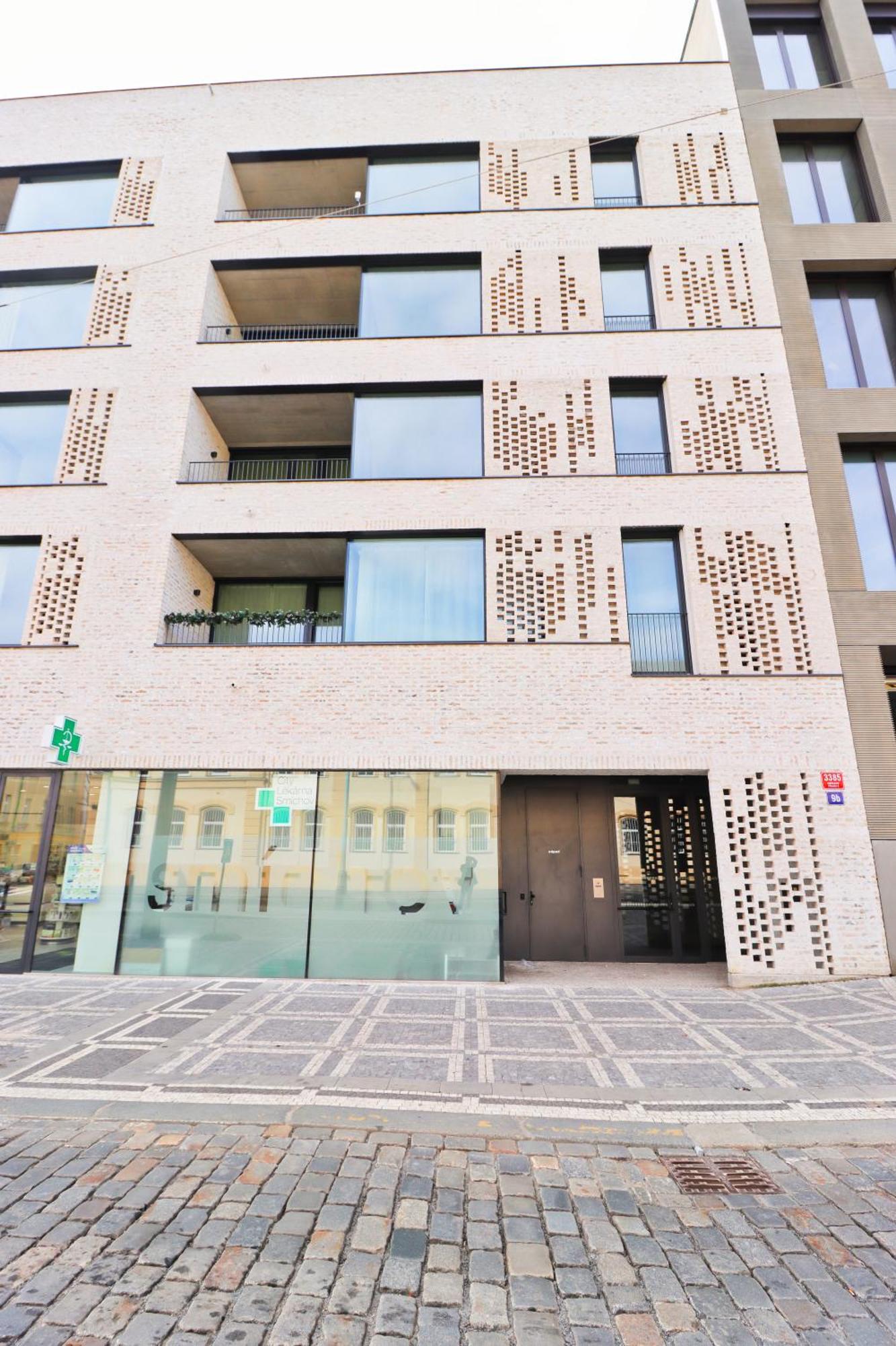 Sunny Apartment In Smichov, Prague 5 Exterior photo